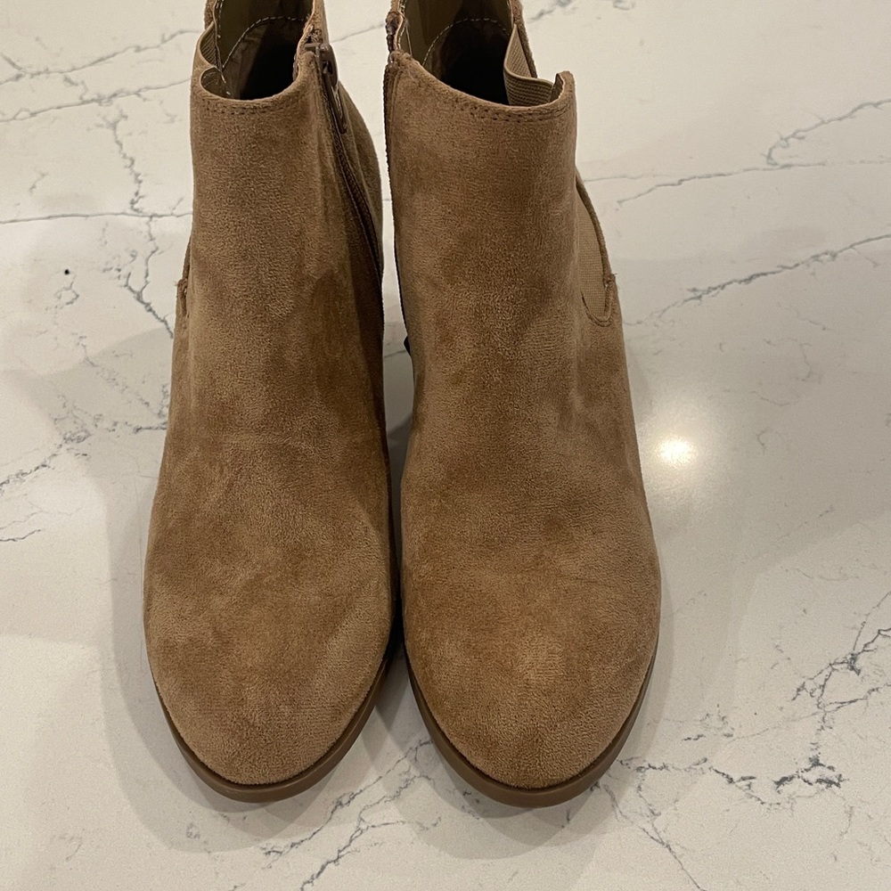 Dolce Vita Ladies Short Boot